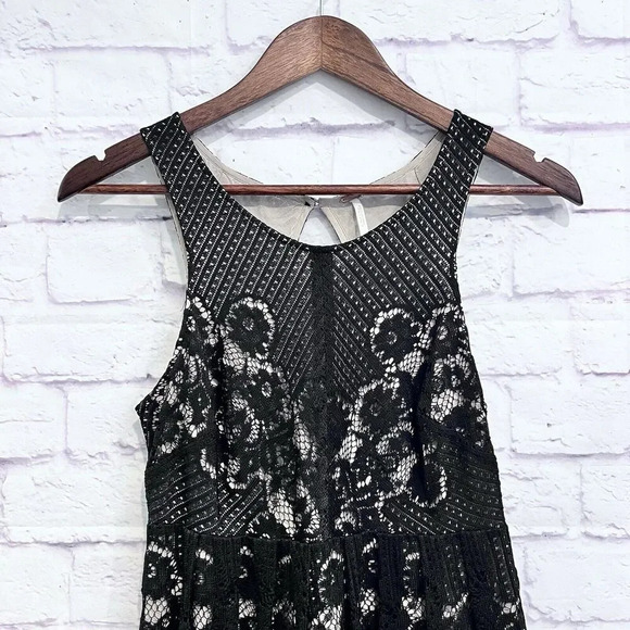 Free People Cocktail Dress Rocco Open Back Black Floral Lace Sleeveless Size 0 - Picture 5 of 14